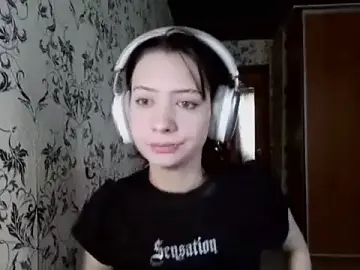 Stripchat Free Live Porn of LxayBloom