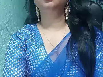 Stripchat Live Sex Cam of Secret_Dessire