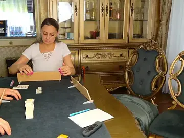 Stripchat Sex Cam of TUNDEROSE1