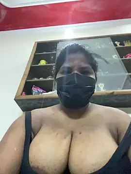 Stripchat Live Sex Cam of Shalu_naughty69