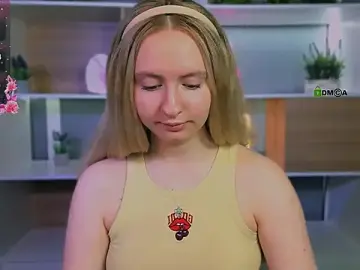 Stripchat Live Sex Cam of mila_glow1