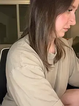 Stripchat Nude Webcam of nerdynina