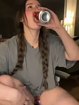 Stripchat Live Porn of nerdynina