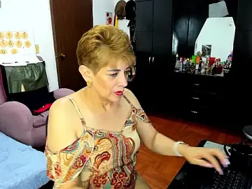 Stripchat Sex Cam of Angelina_Stone_65