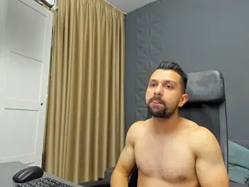 Stripchat Watch Live Sex Cams of BryceReign