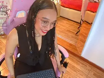 Stripchat Live Sex of coraline_vera