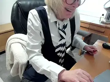 Stripchat Best live sex cam show of Victoria68xx