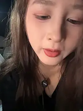 Stripchat Nude Webcam of yuki_june