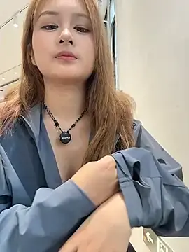 Stripchat Watch Live Sex Cams of yuki_june