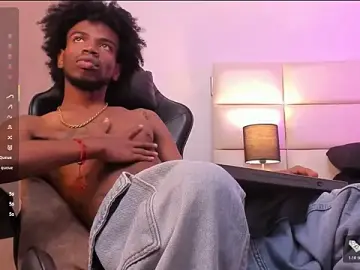 Stripchat Live Sex of AllexJacob