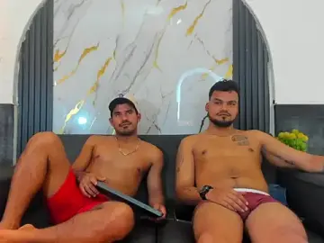 Stripchat Adult Video Chat of Latins_on_fire