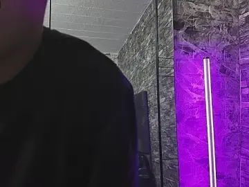 Stripchat Sex Cam of Rich_Couple_69