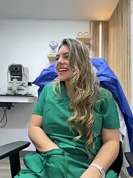 Stripchat Live Sex Cam of alicee16