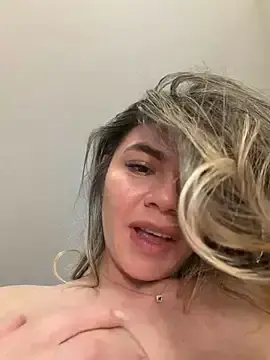 Stripchat Adult Webcam of alicee16