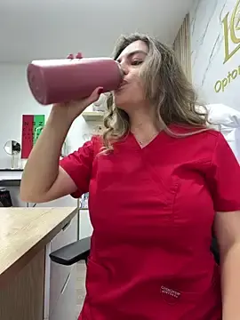 Stripchat Live Sex Cam of alicee16