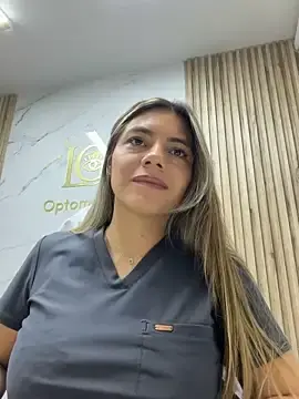 Stripchat Sex Cam of alicee16