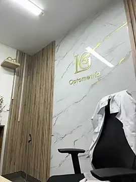 Stripchat Live Sex Cam of alicee16