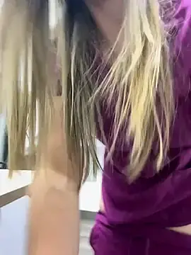 Stripchat Live Porn of alicee16