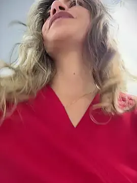 Stripchat Live Sex Cam of alicee16