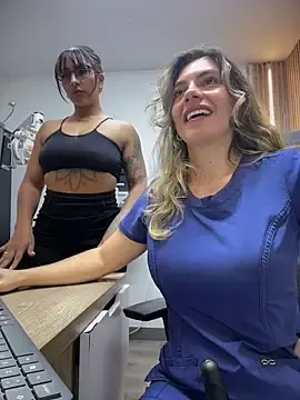 Stripchat Free Live Porn of alicee16