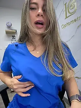 Stripchat Live Porn of alicee16