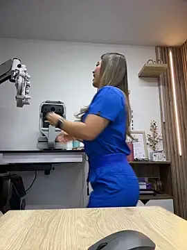 Stripchat Sex Cam of alicee16