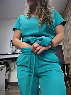 Stripchat Free Porn Cam of alicee16