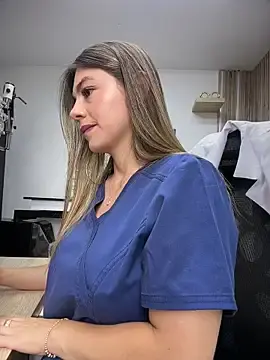 Stripchat Sex Cam of alicee16