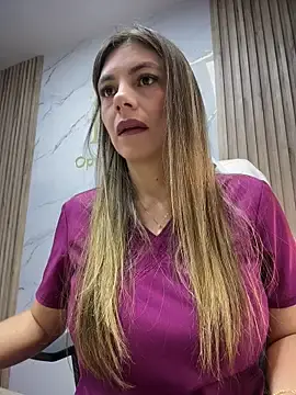 Stripchat Live Sex of alicee16