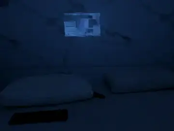 Stripchat Live Sex Cam of melanie_harl