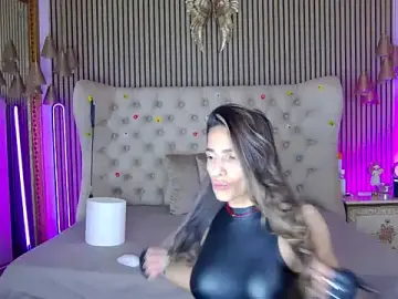 Stripchat Watch Live Sex Cams of PlayfulShow