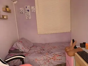 Stripchat Free Live Porn of luna_desiree