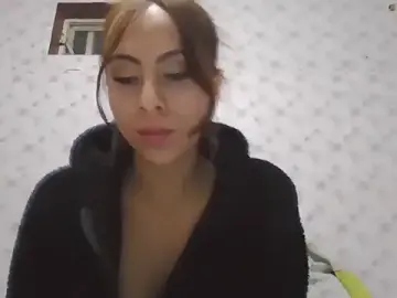 Stripchat Best Webcam of Roselingalvis13