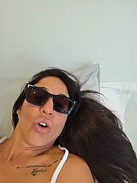 Stripchat Live Sex Cam of sexy7883