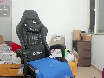 Stripchat Nude Webcam of Britney_beg1