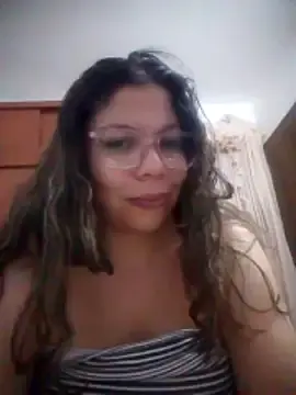 Stripchat Live Sex Cam of Carliina_Soussa