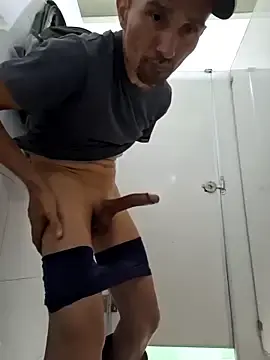 Stripchat Watch Live Sex Cams of Nacho18hot