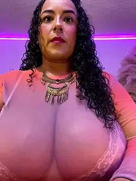 Stripchat Free Live Porn of ariadna_cooper