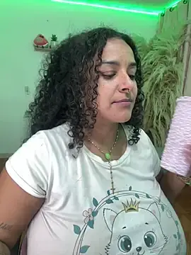 Stripchat Adult Video Chat of ariadna_cooper