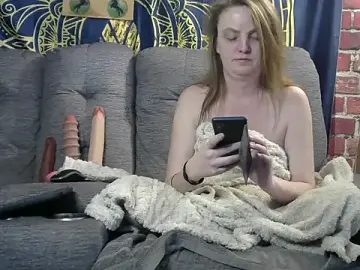 Stripchat Best live sex cam show of lovely_lola1111