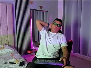 Stripchat Live Sex Cam of Dante__jons