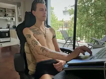 Stripchat Best Webcam of Den_BlueXx