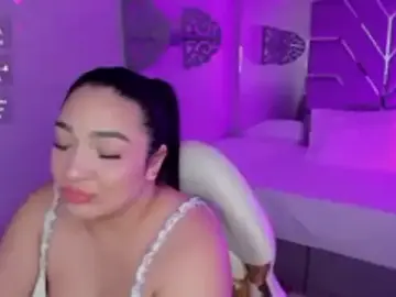 Stripchat Live Sex Cam of stefany_duque1_