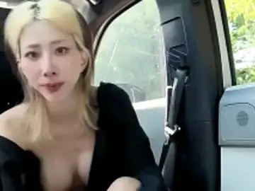 Stripchat Nude Webcam of MoonVelour999