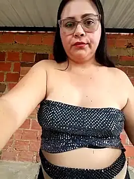 Stripchat Adult Webcam of Dirty-Momm-Divorced-Hot