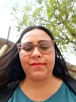 Stripchat Live Sex Cam of Dirty-Momm-Divorced-Hot