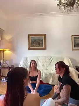 Stripchat Adult Video Chat of Elnonoykeila77