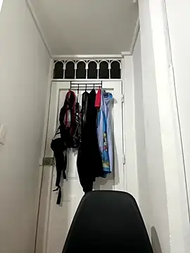 Stripchat Sex Cam of croftsmila