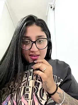 Stripchat Adult Webcam of croftsmila