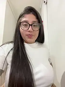 Stripchat Free Porn Cam of croftsmila